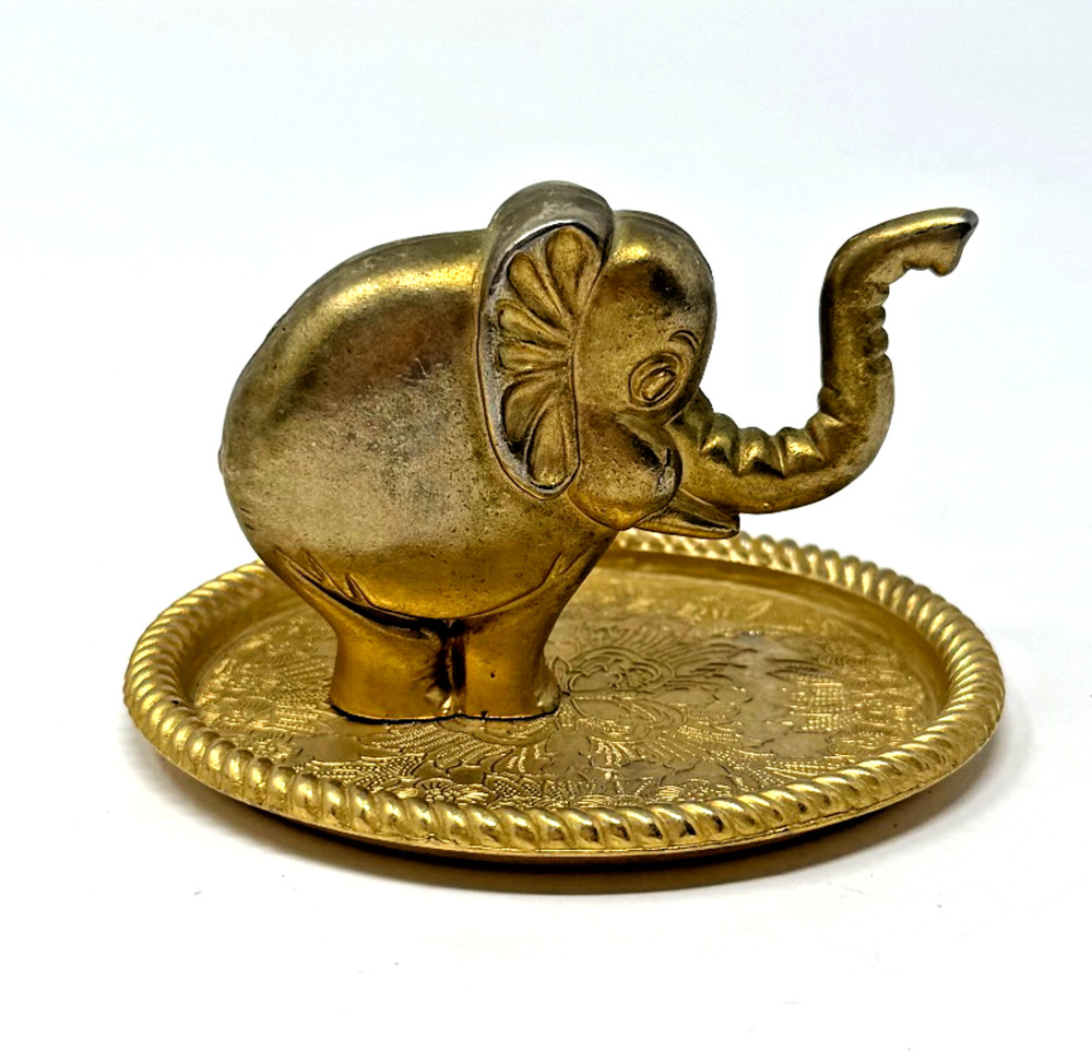 Vintage Gold Tone Elephant Ring Holder Trinket Dish Taiwan 2.25"
